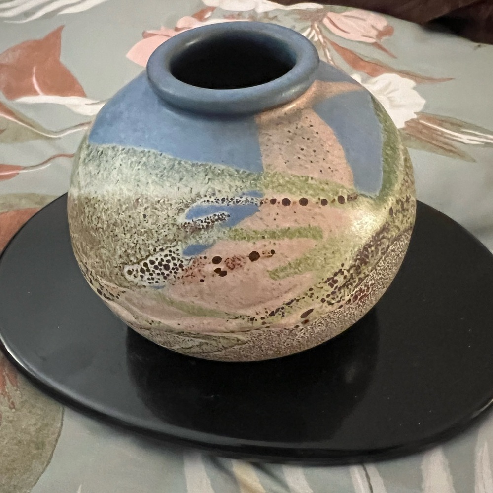 Gems Ossenbach signed studio art vase pottery. Brown blue earth color glaze.